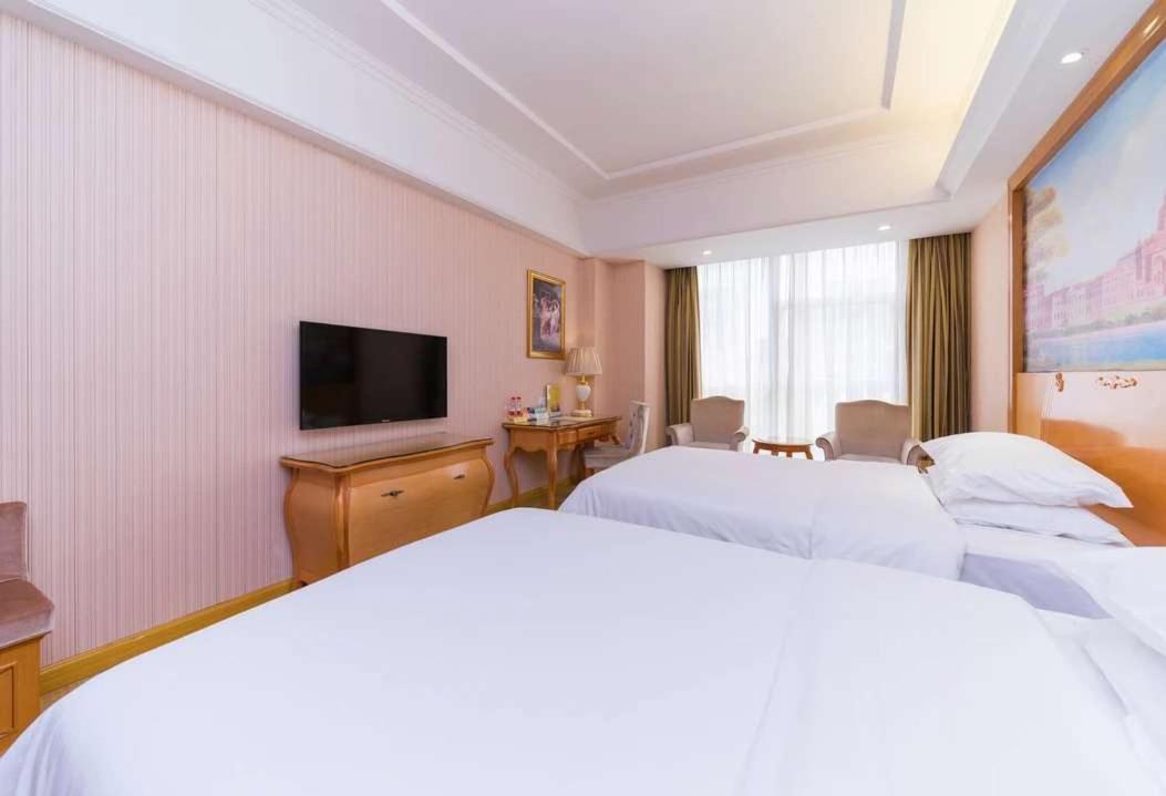 Vienna Hotel Shenzhen Baoneng City Plaza Экстерьер фото